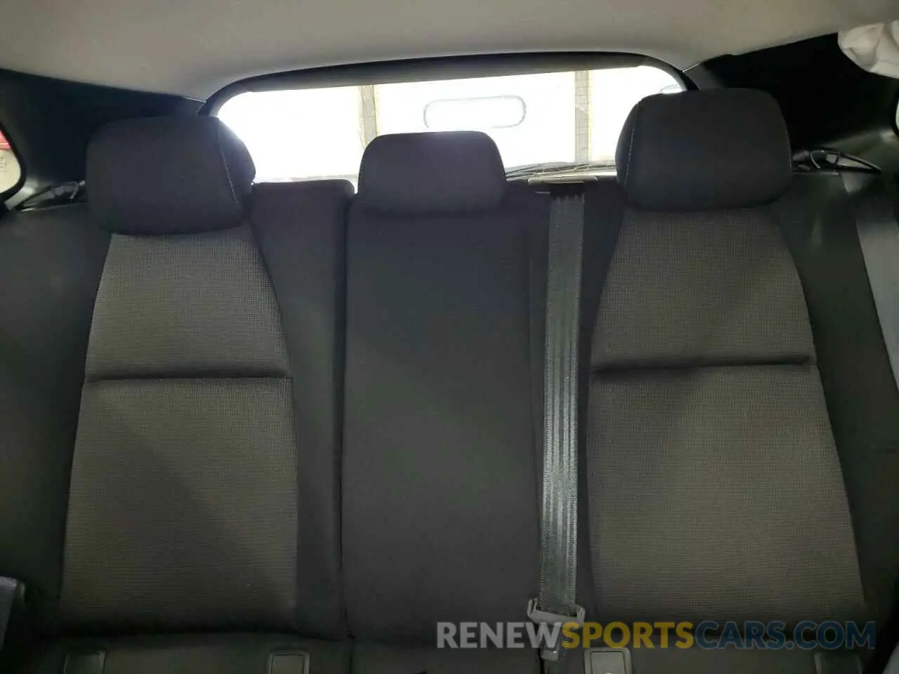 10 fotografías del automóvil dañado 3MVDMBAM1RM643453 MAZDA CX30 2024