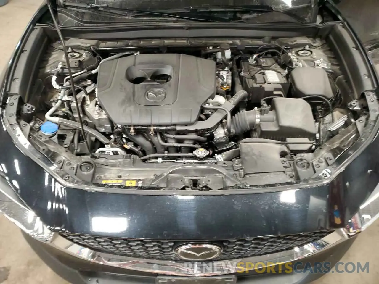 12 fotografías del automóvil dañado 3MVDMBAM1RM643453 MAZDA CX30 2024