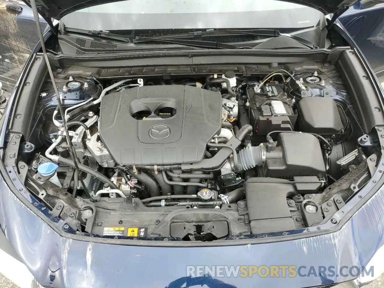 11 fotografías del automóvil dañado 3MVDMBAM5RM655105 MAZDA CX30 2024