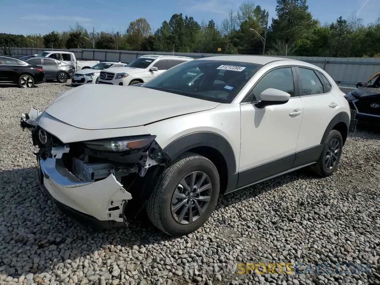 1 fotografías del automóvil dañado 3MVDMBAM5RM659087 MAZDA CX30 2024
