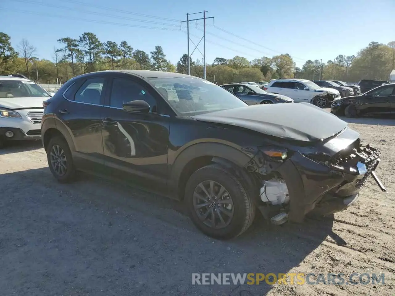 4 fotografías del automóvil dañado 3MVDMBAM5RM688864 MAZDA CX30 2024