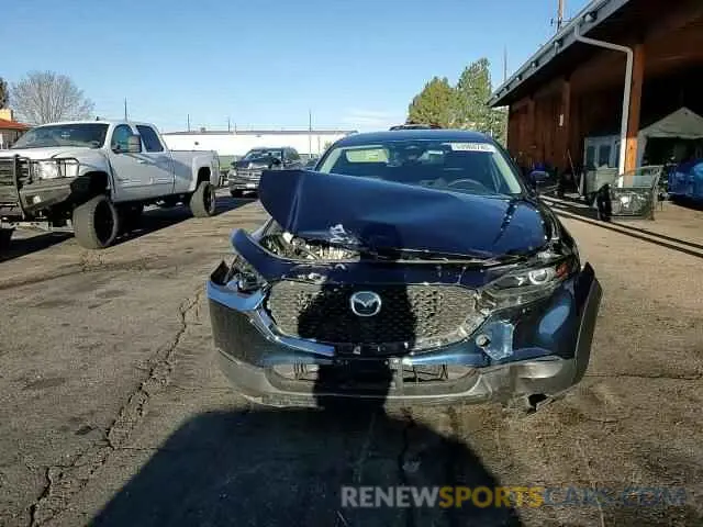 13 fotografías del automóvil dañado 3MVDMBAM5RM720275 MAZDA CX30 2024