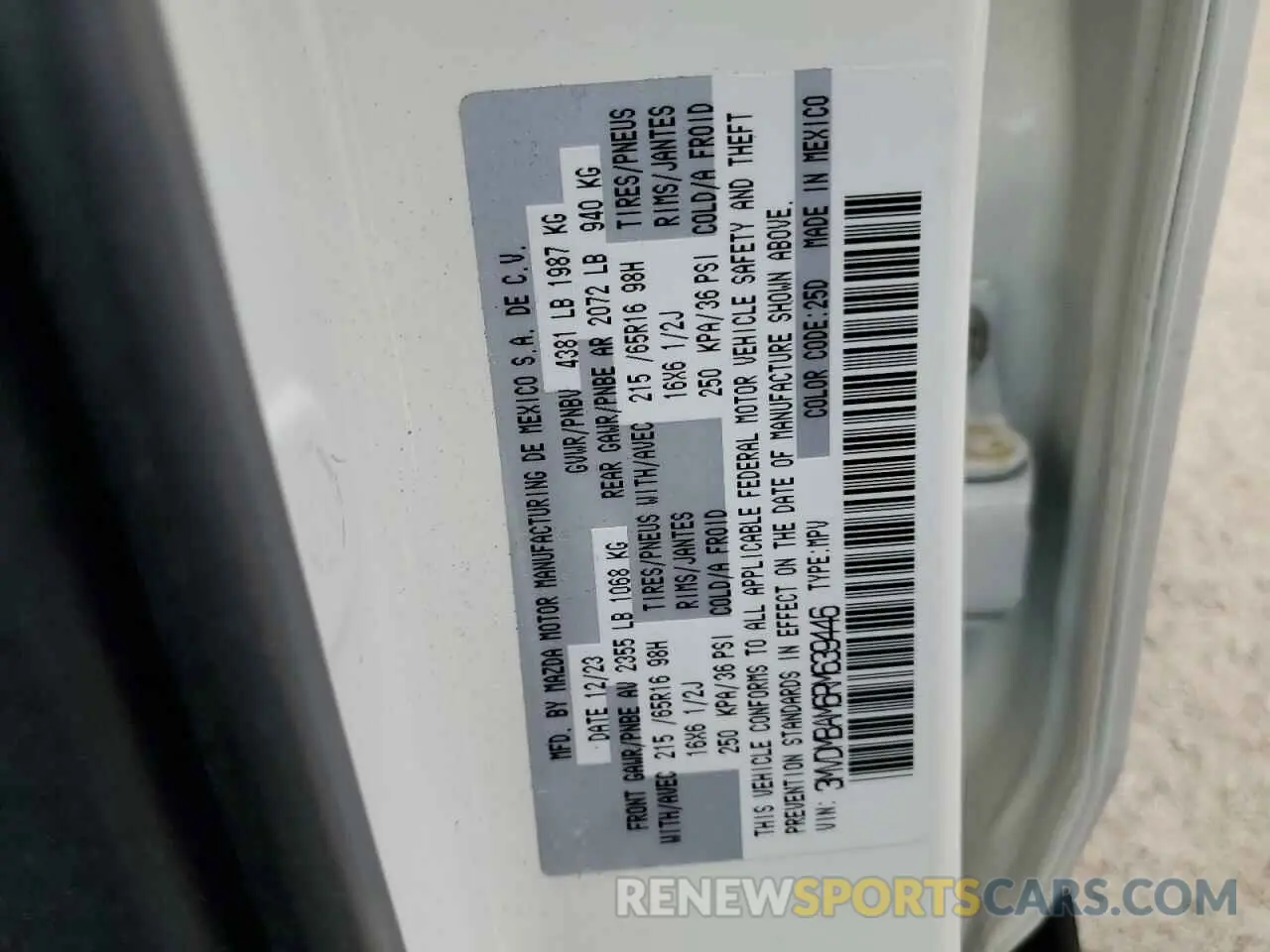 13 fotografías del automóvil dañado 3MVDMBAM6RM639446 MAZDA CX30 2024