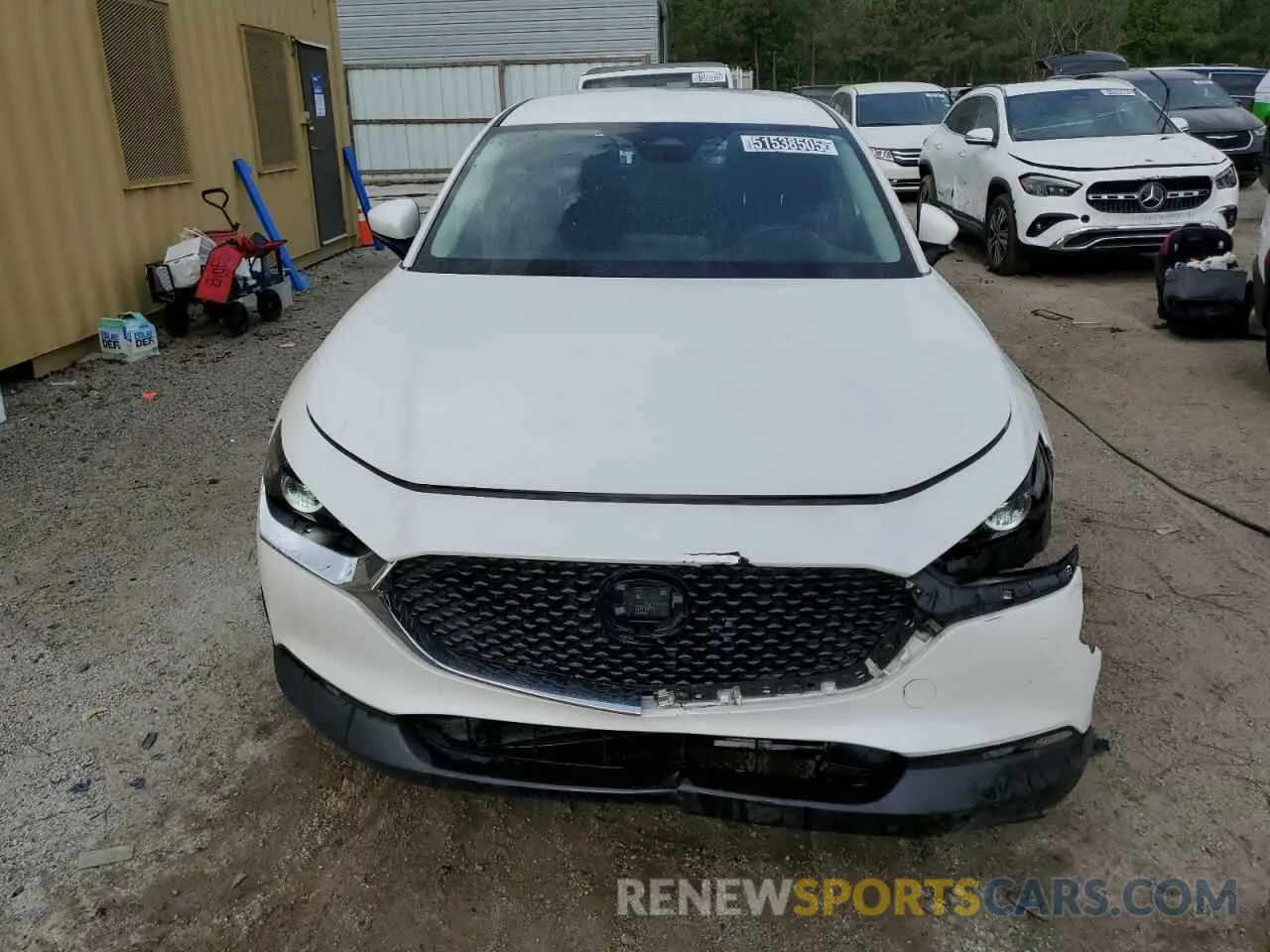5 fotografías del automóvil dañado 3MVDMBAM6RM639446 MAZDA CX30 2024