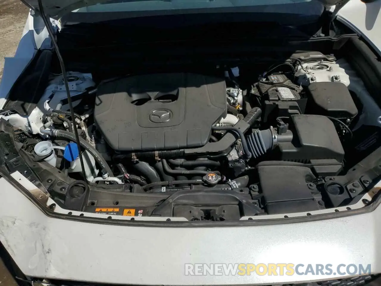 13 fotografías del automóvil dañado 3MVDMBAMXRM659652 MAZDA CX30 2024