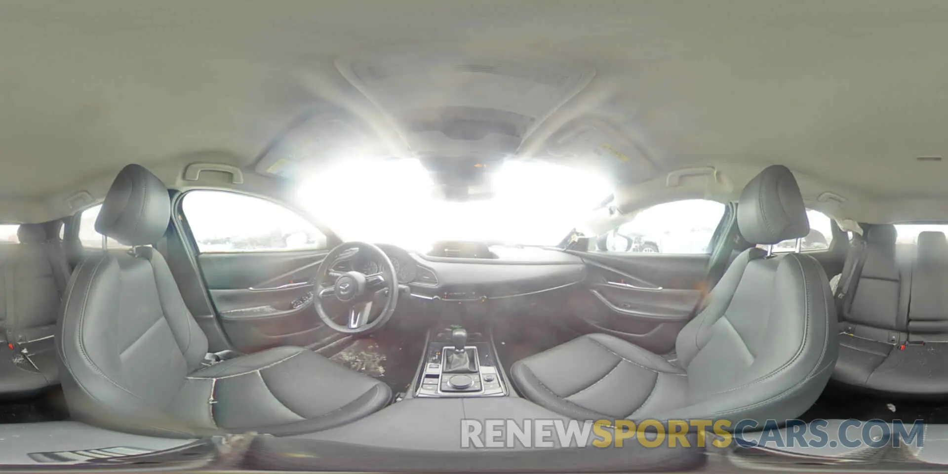 13 fotografías del automóvil dañado 3MVDMBBM4RM607867 MAZDA CX30 2024