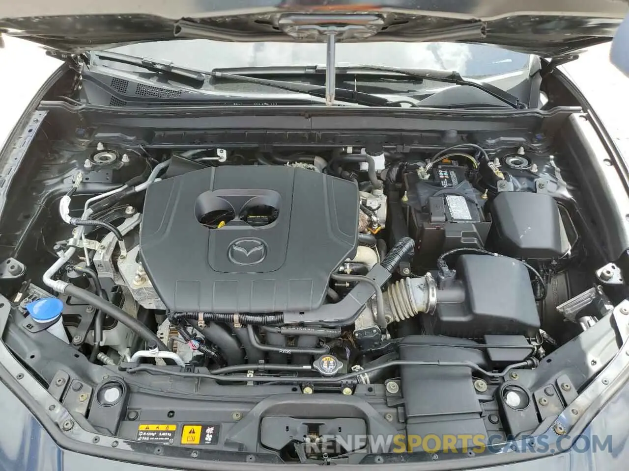 11 fotografías del automóvil dañado 3MVDMBBM5RM626122 MAZDA CX30 2024