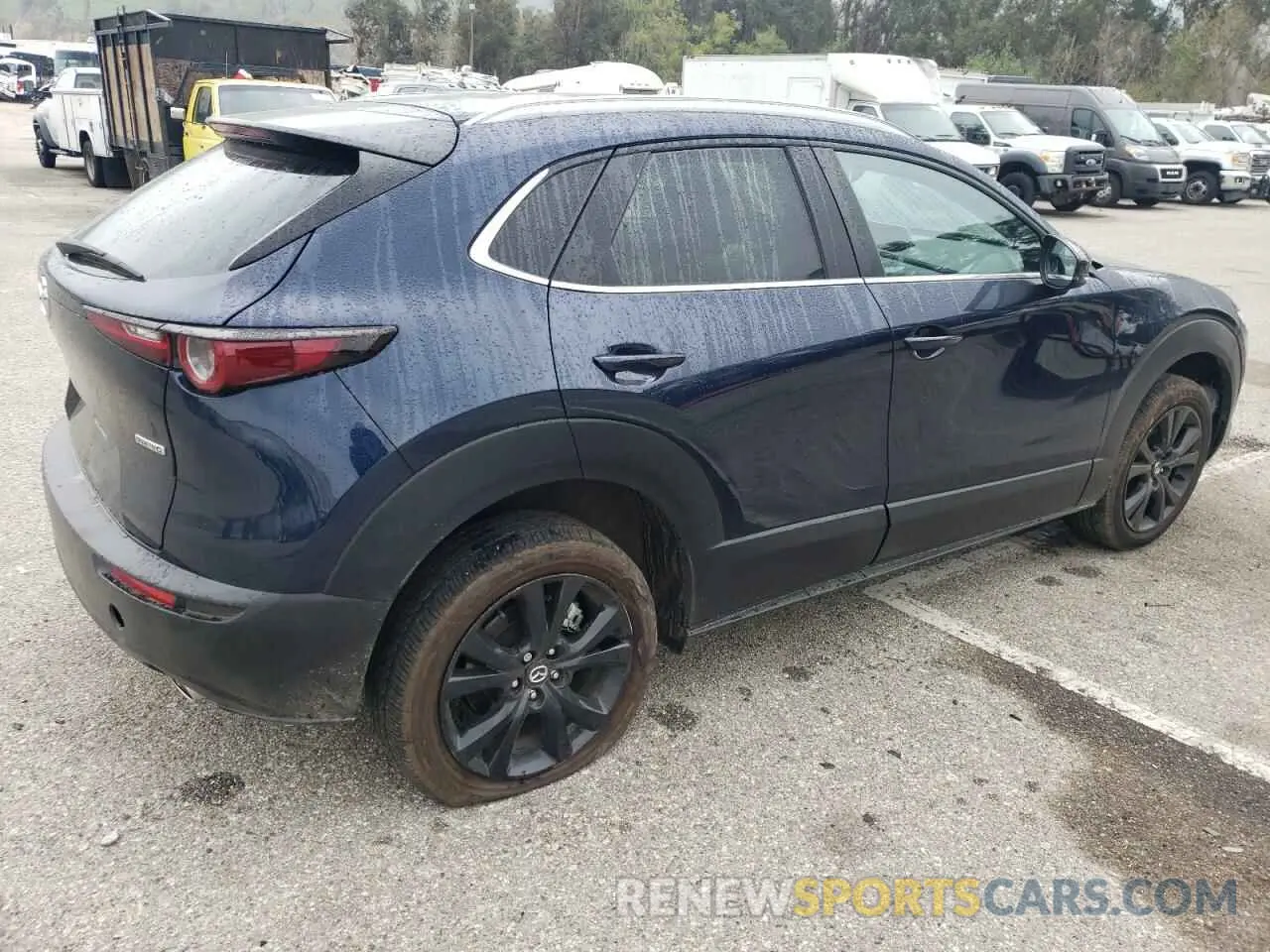 3 fotografías del automóvil dañado 3MVDMBBM5RM665504 MAZDA CX30 2024