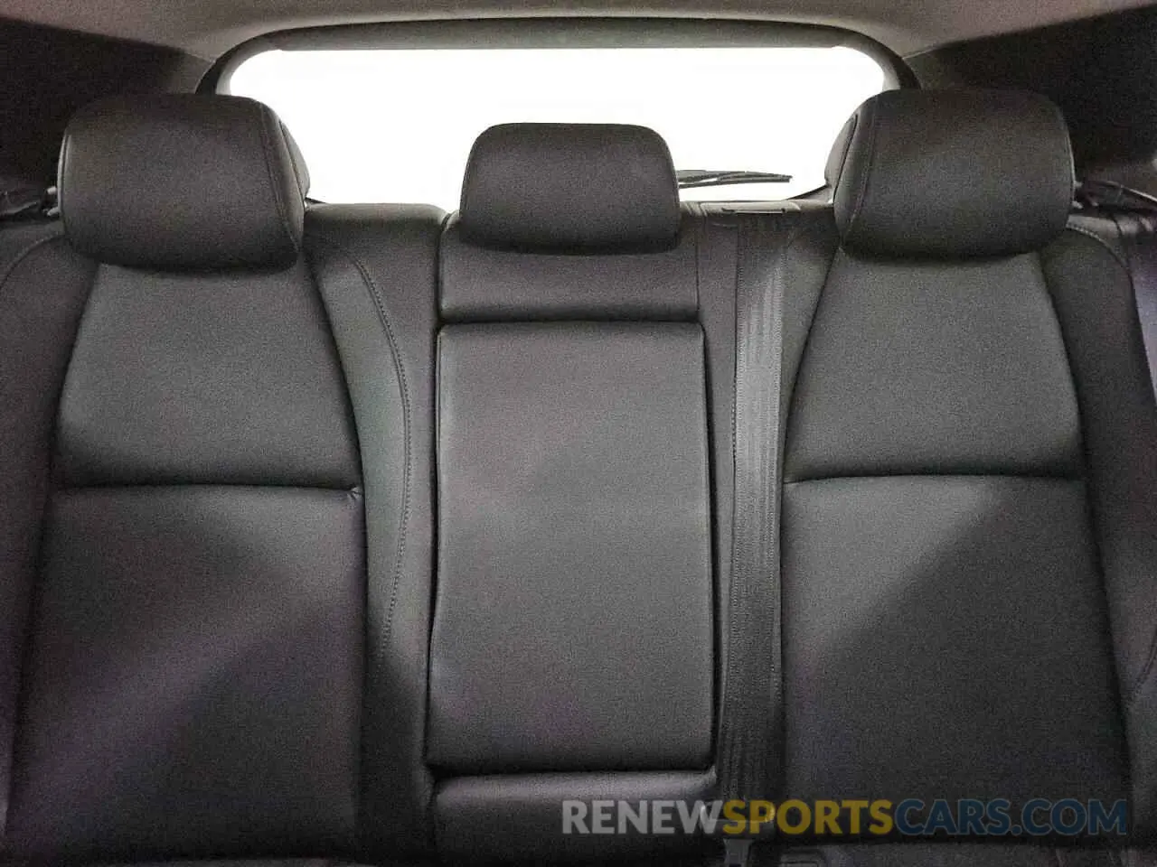 10 fotografías del automóvil dañado 3MVDMBBM6RM648209 MAZDA CX30 2024