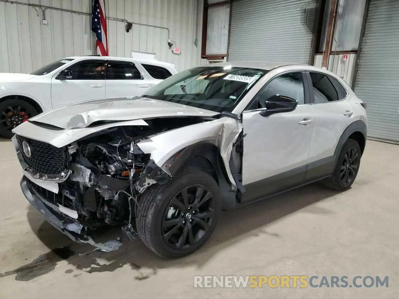 1 fotografías del automóvil dañado 3MVDMBBM6RM658481 MAZDA CX30 2024