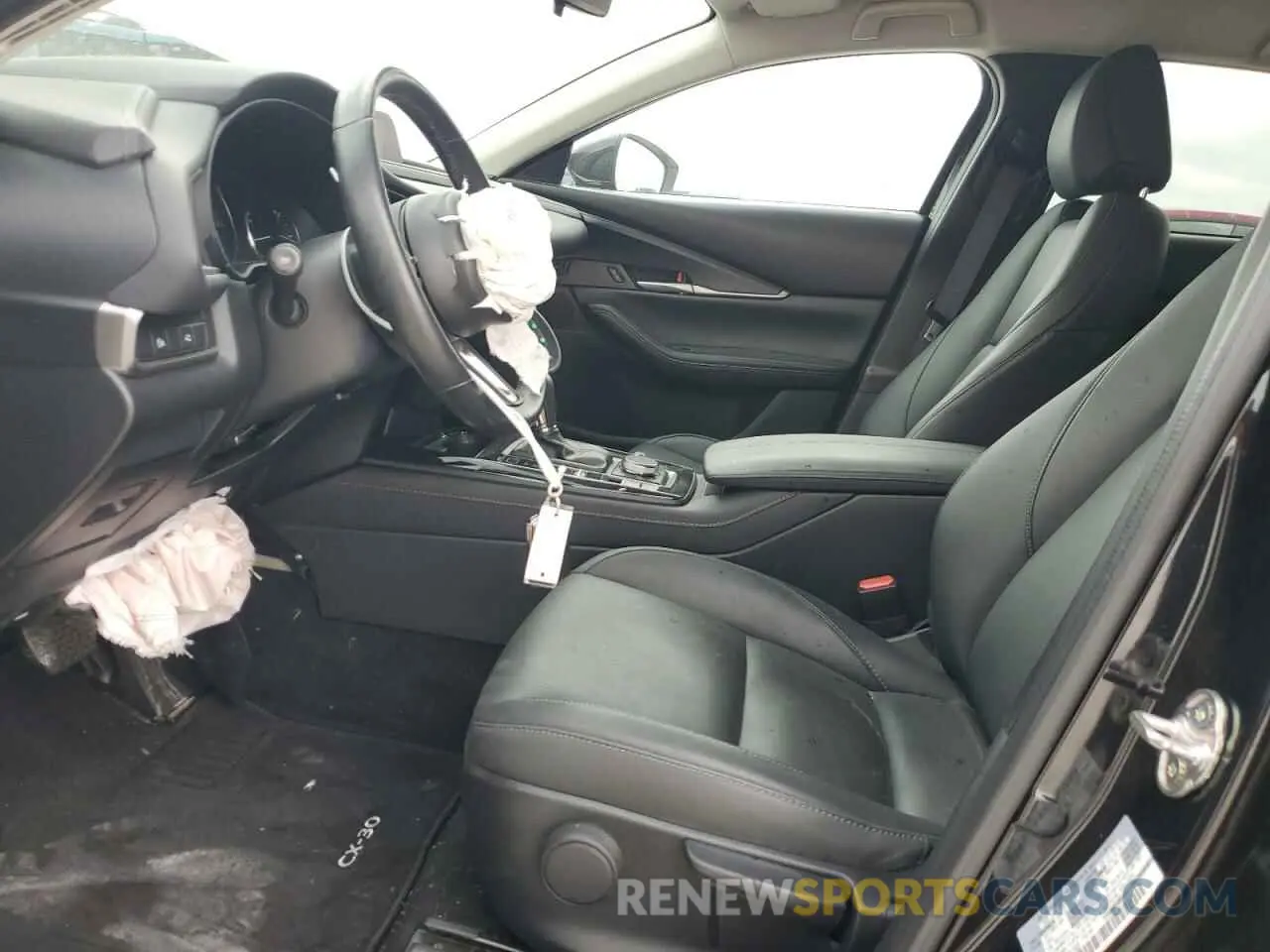 7 fotografías del automóvil dañado 3MVDMBBM7RM611928 MAZDA CX30 2024