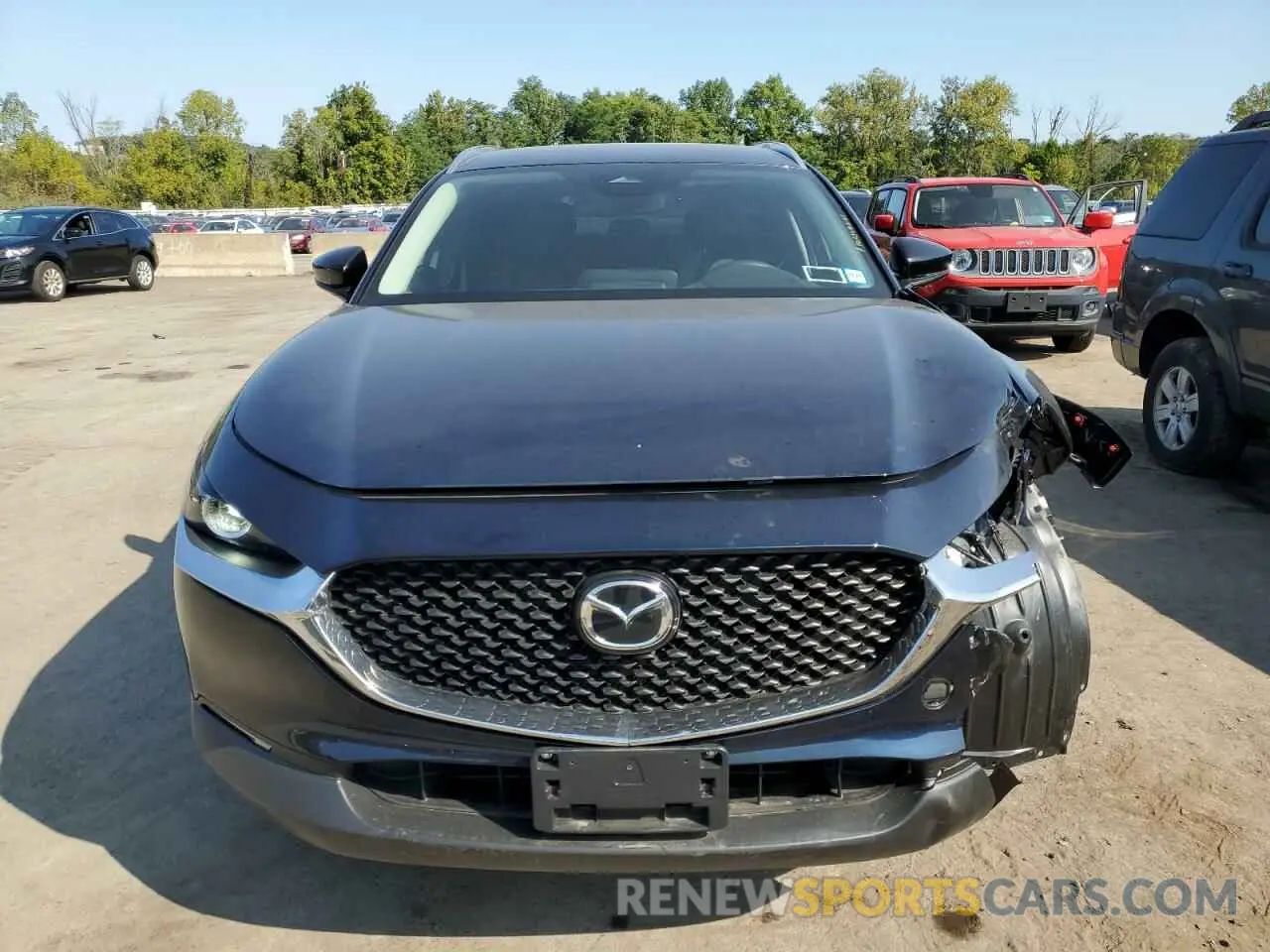 5 fotografías del automóvil dañado 3MVDMBBM7RM664516 MAZDA CX30 2024