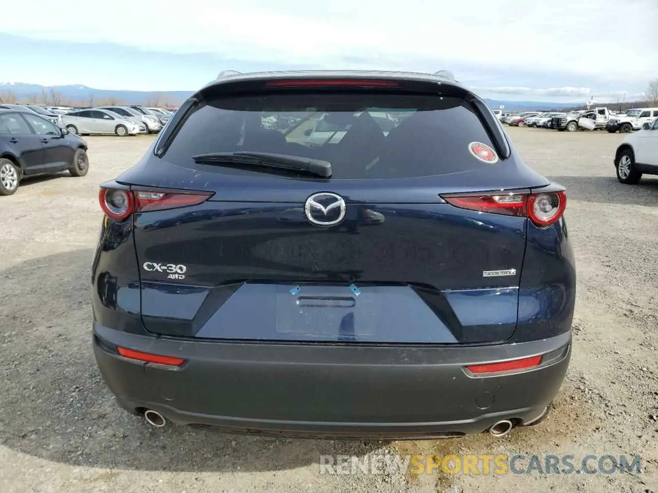 6 fotografías del automóvil dañado 3MVDMBBM9RM664646 MAZDA CX30 2024