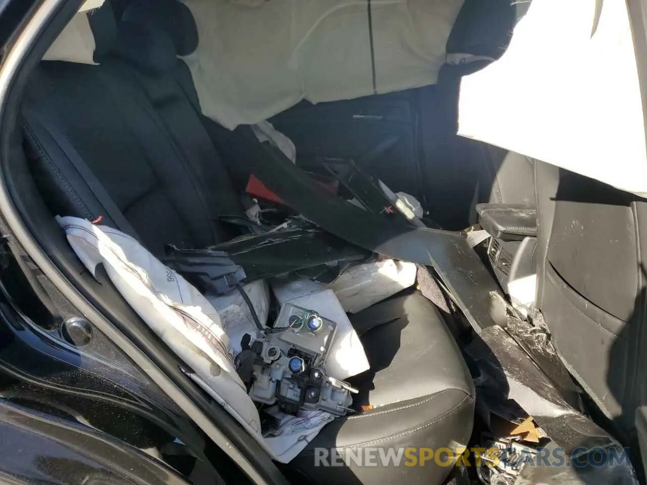 11 fotografías del automóvil dañado 3MVDMBBMXRM710825 MAZDA CX30 2024