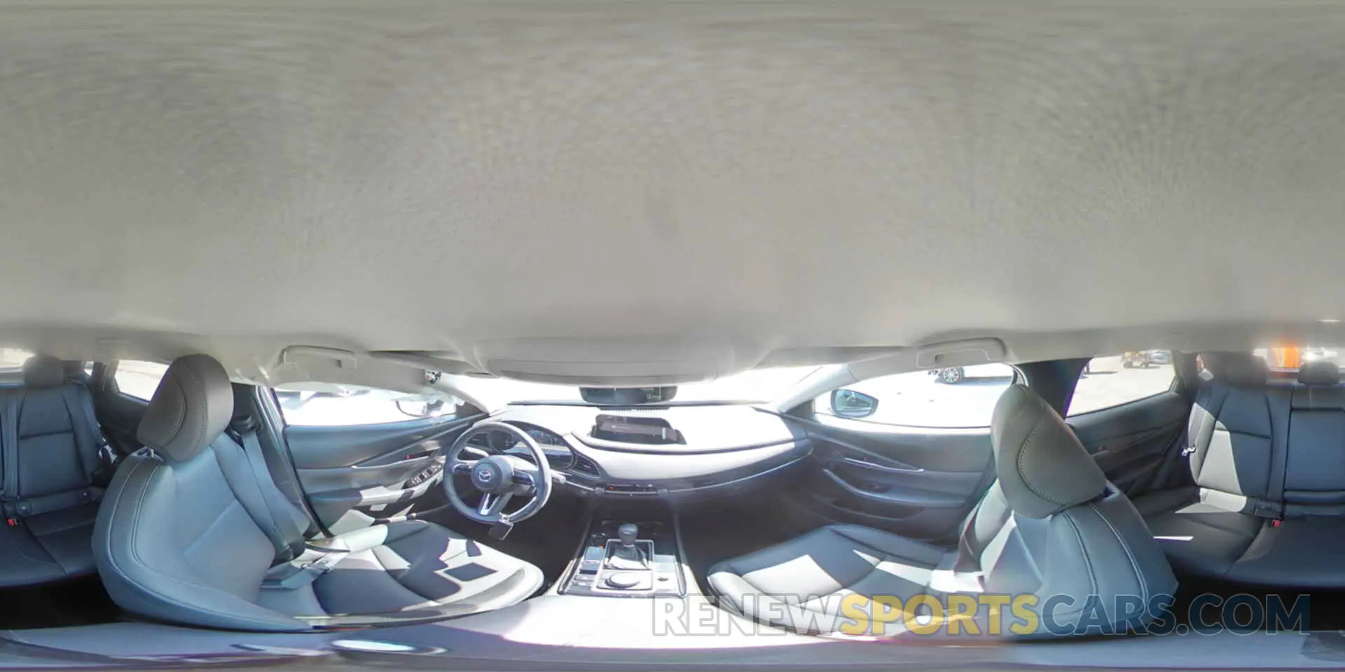15 fotografías del automóvil dañado 3MVDMBBMXRM713496 MAZDA CX30 2024