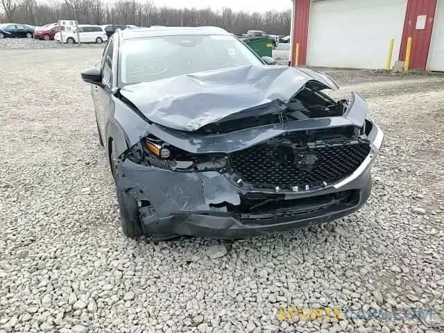 14 fotografías del automóvil dañado 3MVDMBCM5RM632985 MAZDA CX30 2024