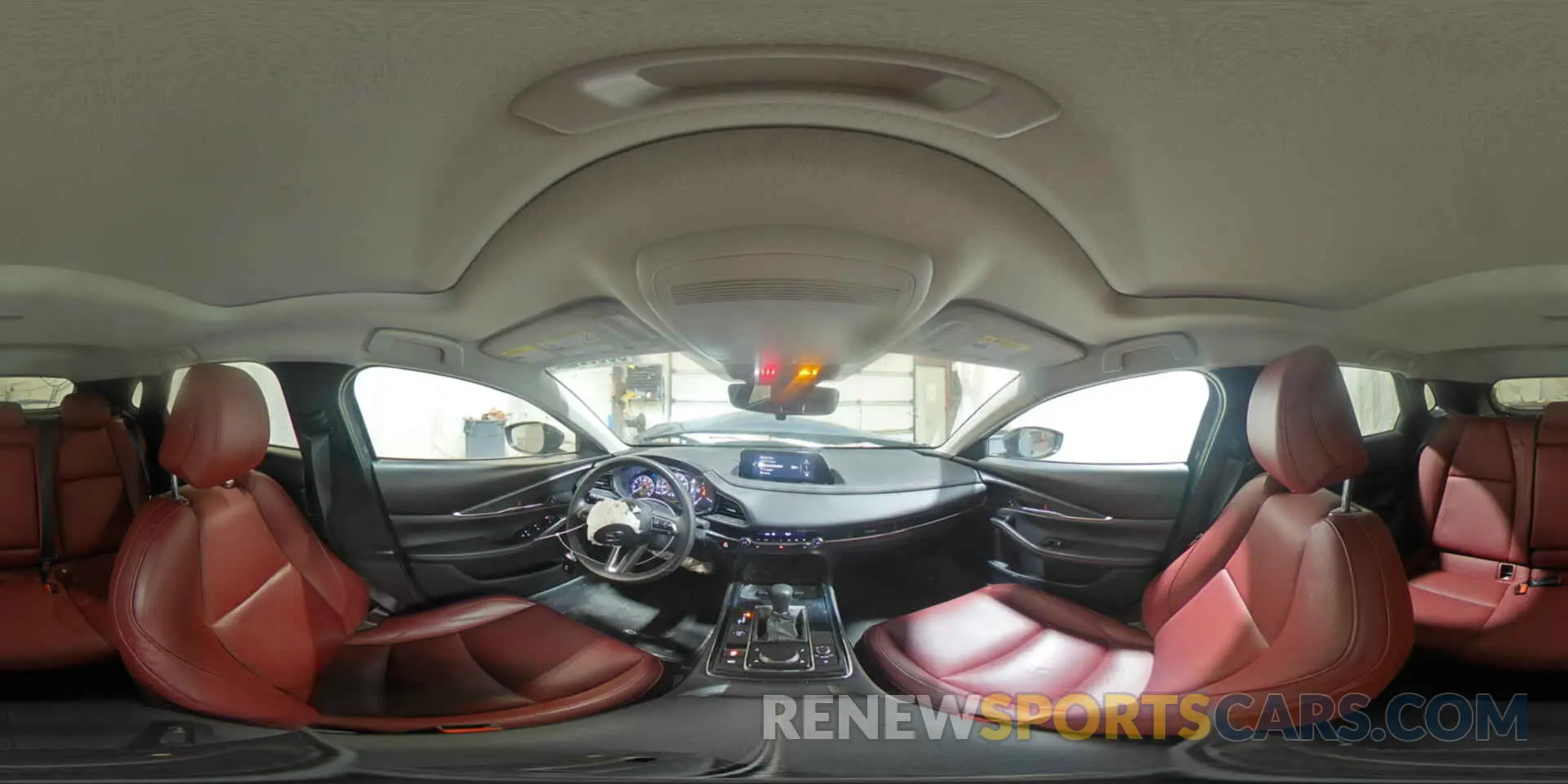 15 fotografías del automóvil dañado 3MVDMBCM5RM632985 MAZDA CX30 2024