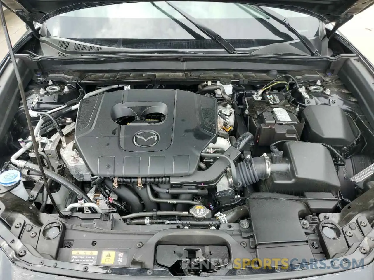 11 fotografías del automóvil dañado 3MVDMBCM6RM690894 MAZDA CX30 2024