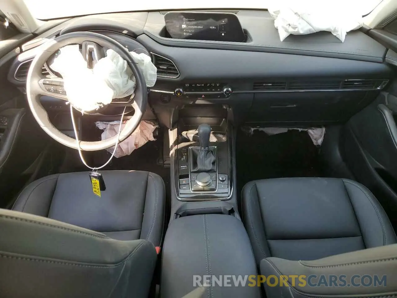 8 fotografías del automóvil dañado 3MVDMBCM9RM672115 MAZDA CX30 2024