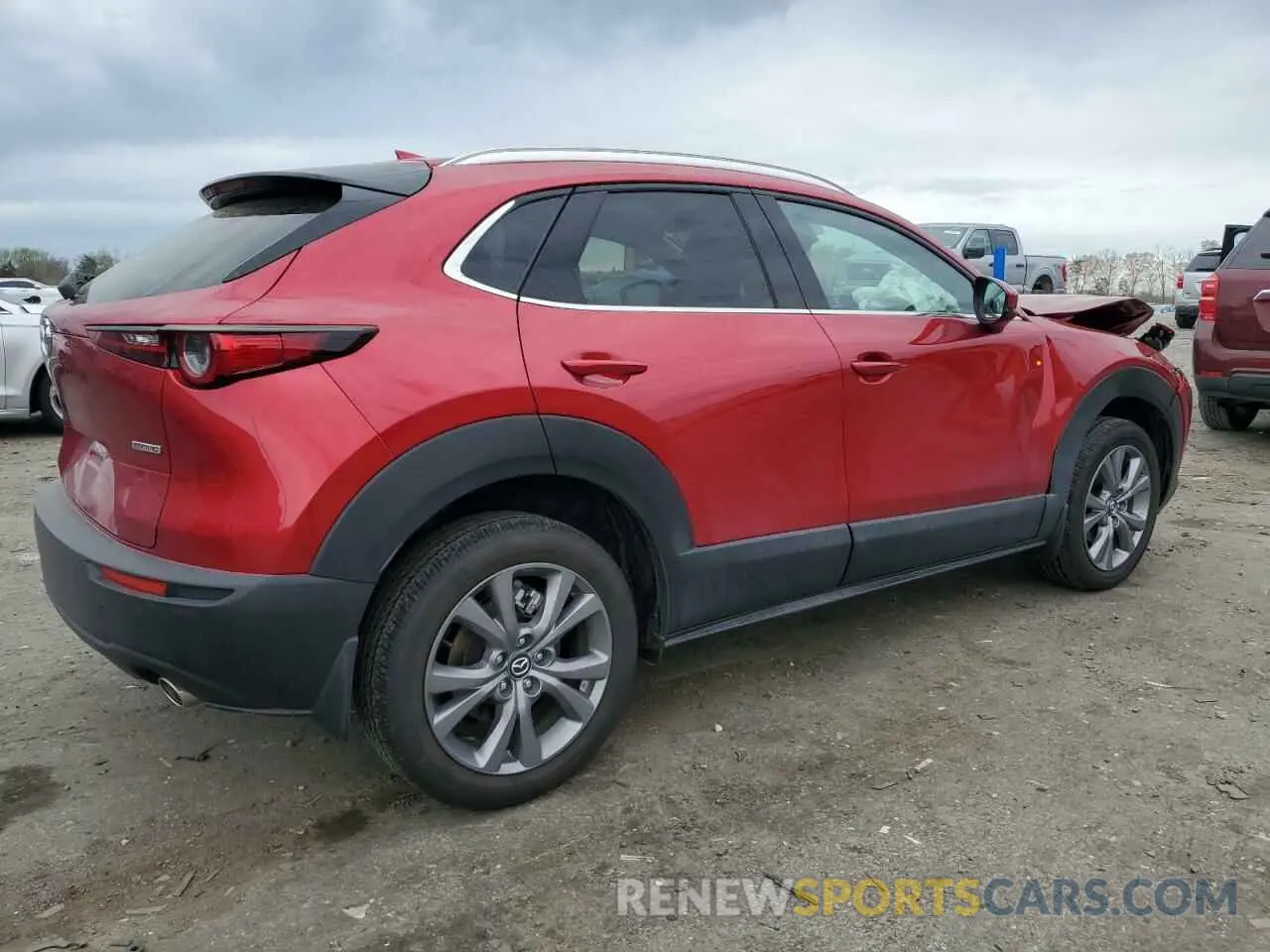 3 fotografías del automóvil dañado 3MVDMBDM0RM693109 MAZDA CX30 2024