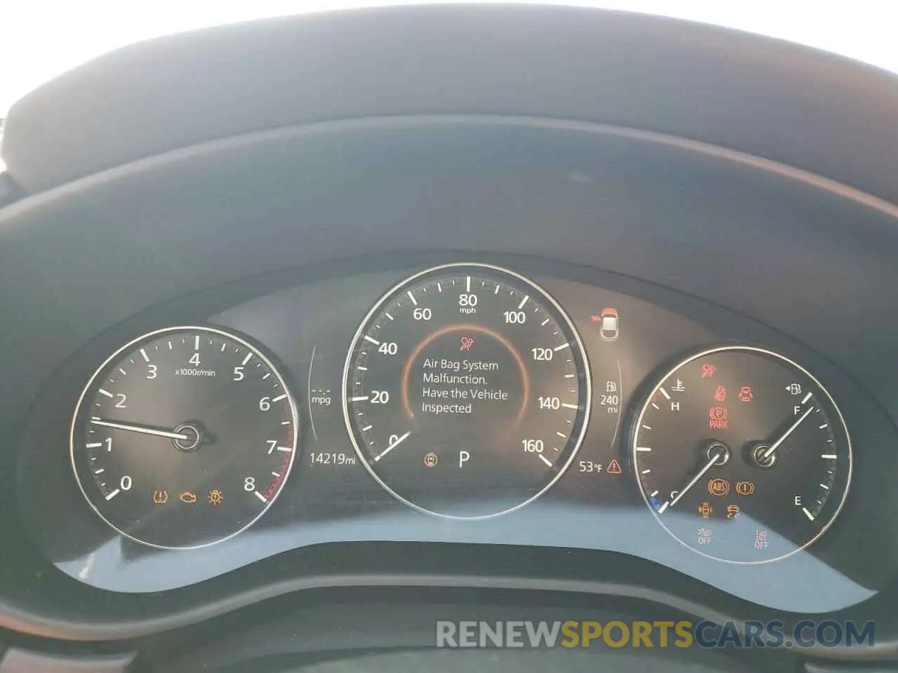 9 fotografías del automóvil dañado 3MVDMBDM4RM662980 MAZDA CX30 2024
