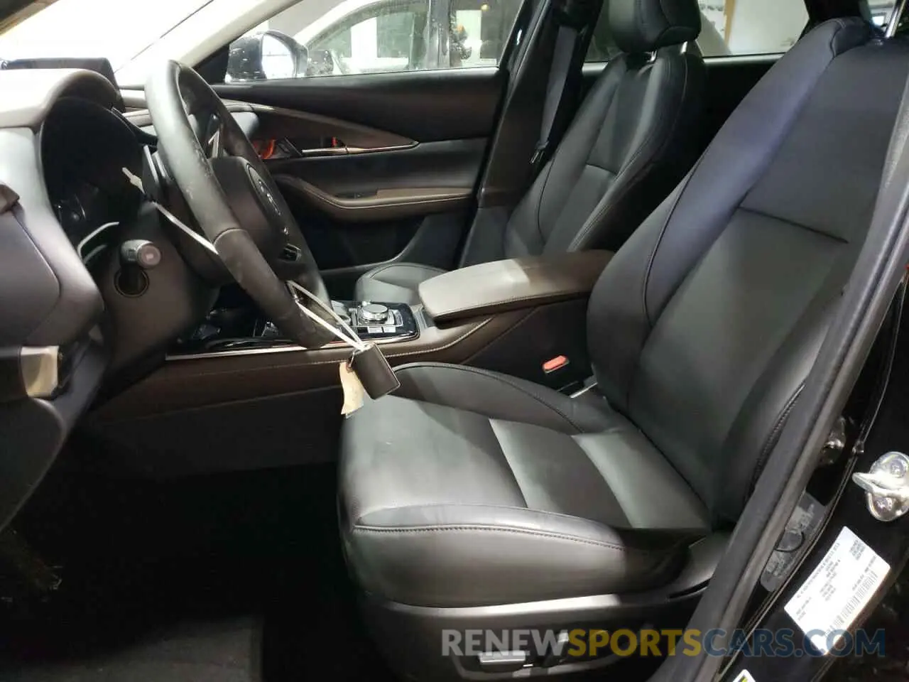 7 fotografías del automóvil dañado 3MVDMBDY3RM662651 MAZDA CX30 2024