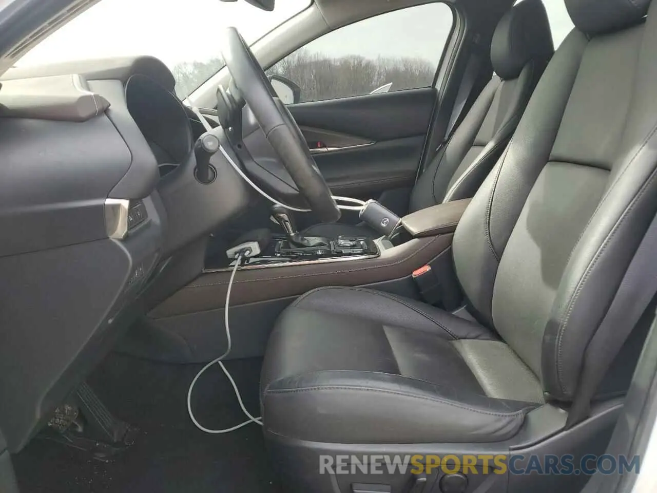 7 fotografías del automóvil dañado 3MVDMBDY3RM683631 MAZDA CX30 2024