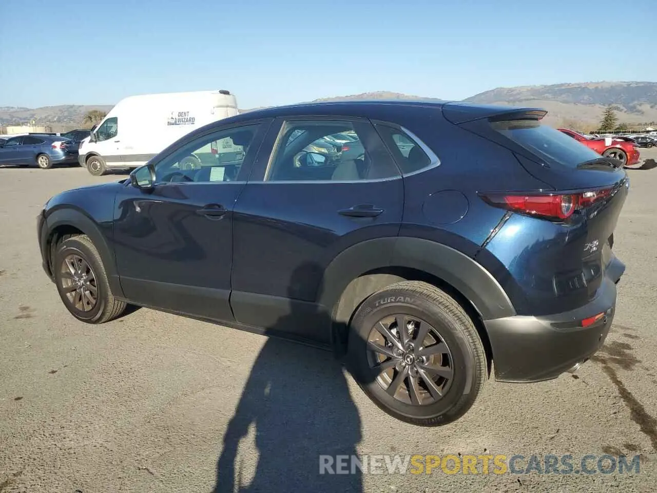 2 fotografías del automóvil dañado 3MVDMBAM5SM751984 MAZDA CX30 2025