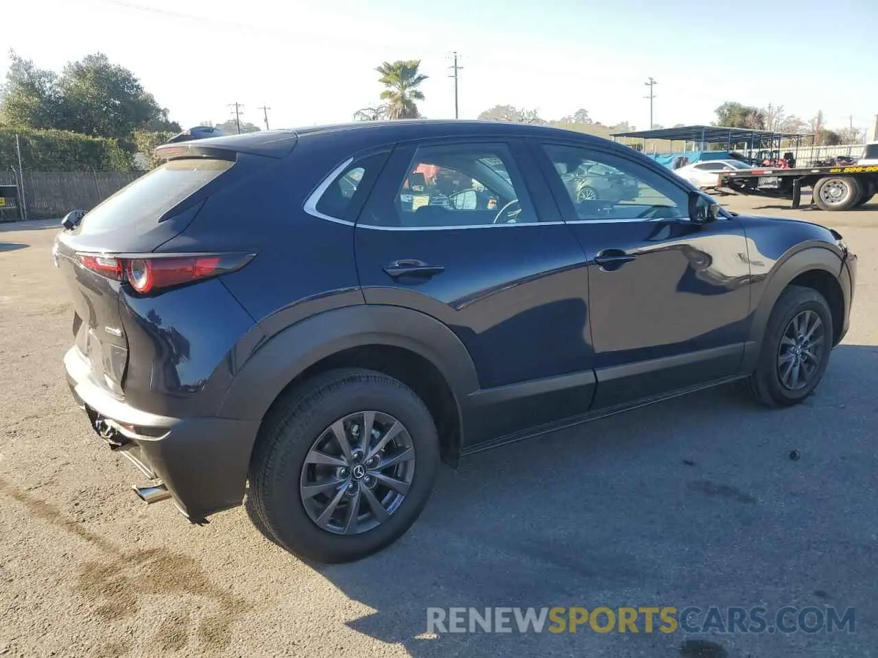 3 fotografías del automóvil dañado 3MVDMBAM5SM751984 MAZDA CX30 2025