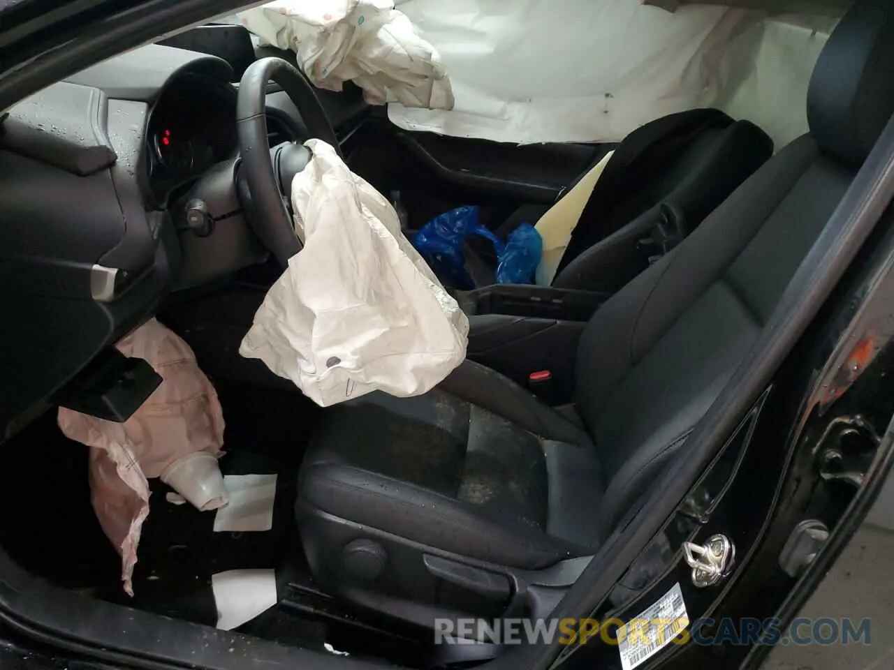 7 fotografías del automóvil dañado 3MVDMBBM0SM762518 MAZDA CX30 2025