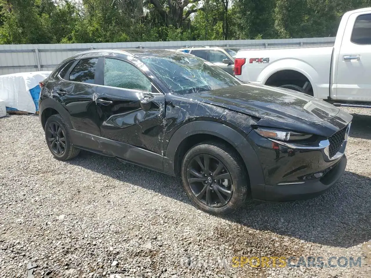 4 fotografías del automóvil dañado 3MVDMBBM2SM803120 MAZDA CX30 2025