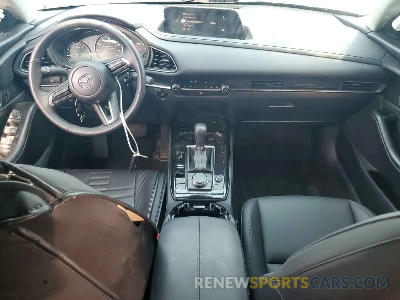 8 fotografías del automóvil dañado 3MVDMBBM2SM803120 MAZDA CX30 2025