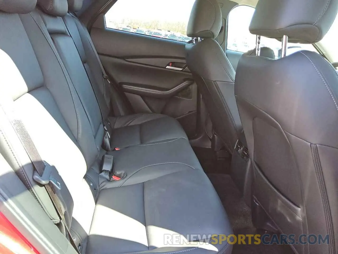 11 fotografías del automóvil dañado 3MVDMBBM5SM752633 MAZDA CX30 2025