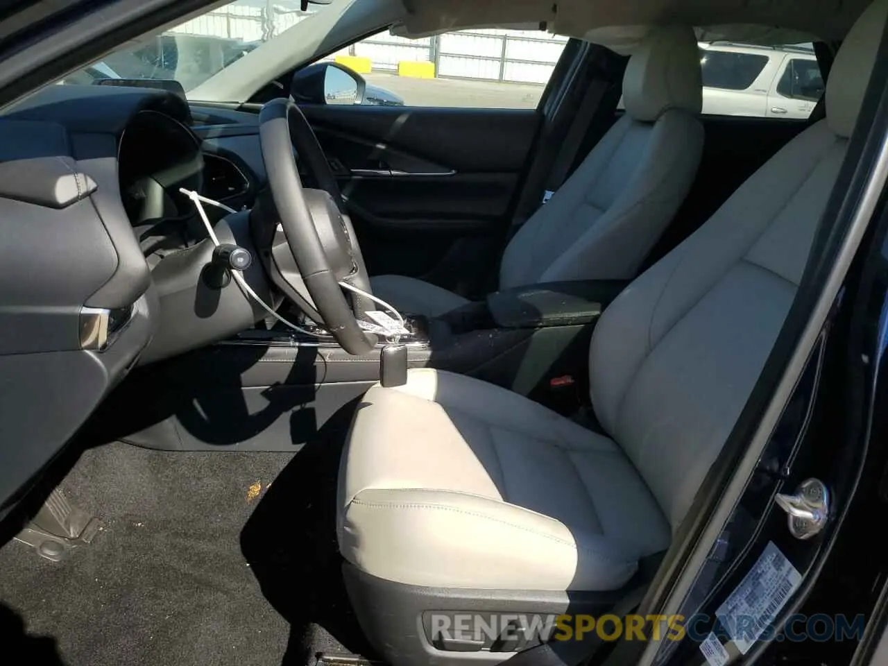 7 fotografías del automóvil dañado 3MVDMBCM3SM762186 MAZDA CX30 2025