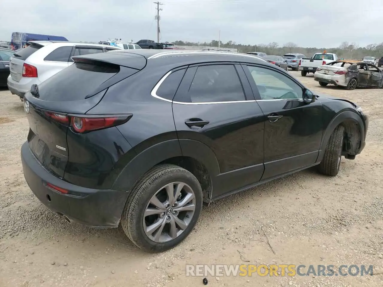 3 fotografías del automóvil dañado 3MVDMBCM9SM759048 MAZDA CX30 2025