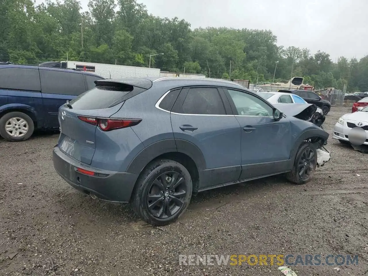 3 fotografías del automóvil dañado 3MVDMBCM9SM800942 MAZDA CX30 2025