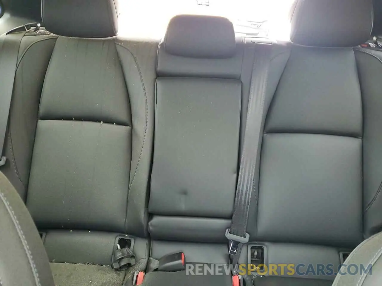 10 fotografías del automóvil dañado 3MVDMBCM9SM801668 MAZDA CX30 2025