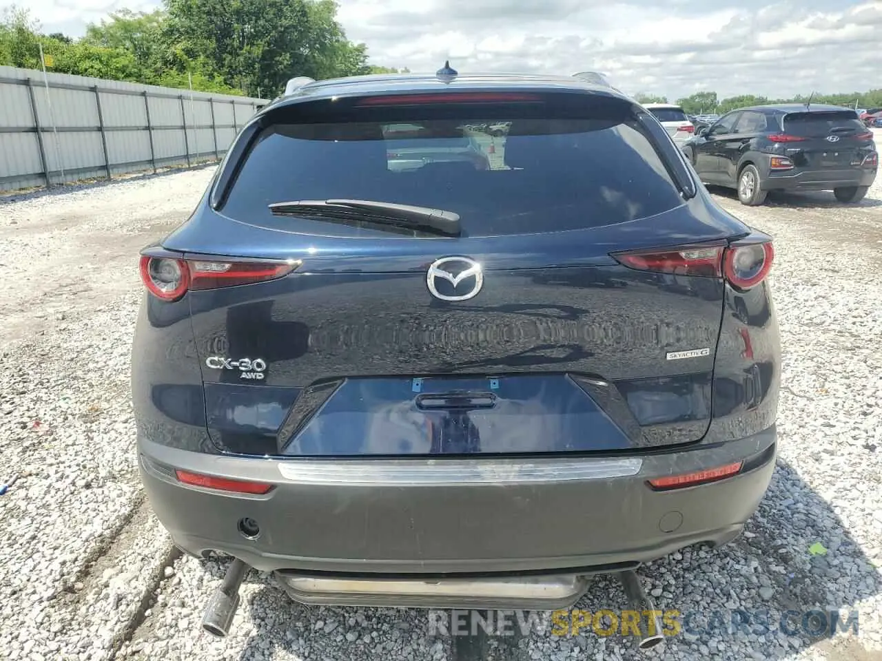 6 fotografías del automóvil dañado 3MVDMBDM3SM830422 MAZDA CX30 2025