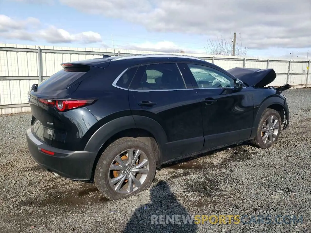3 fotografías del automóvil dañado 3MVDMBDM6SM791678 MAZDA CX30 2025