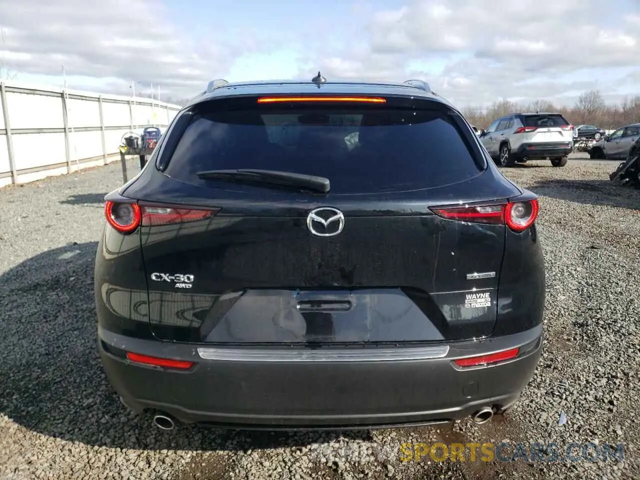 6 fotografías del automóvil dañado 3MVDMBDM6SM791678 MAZDA CX30 2025
