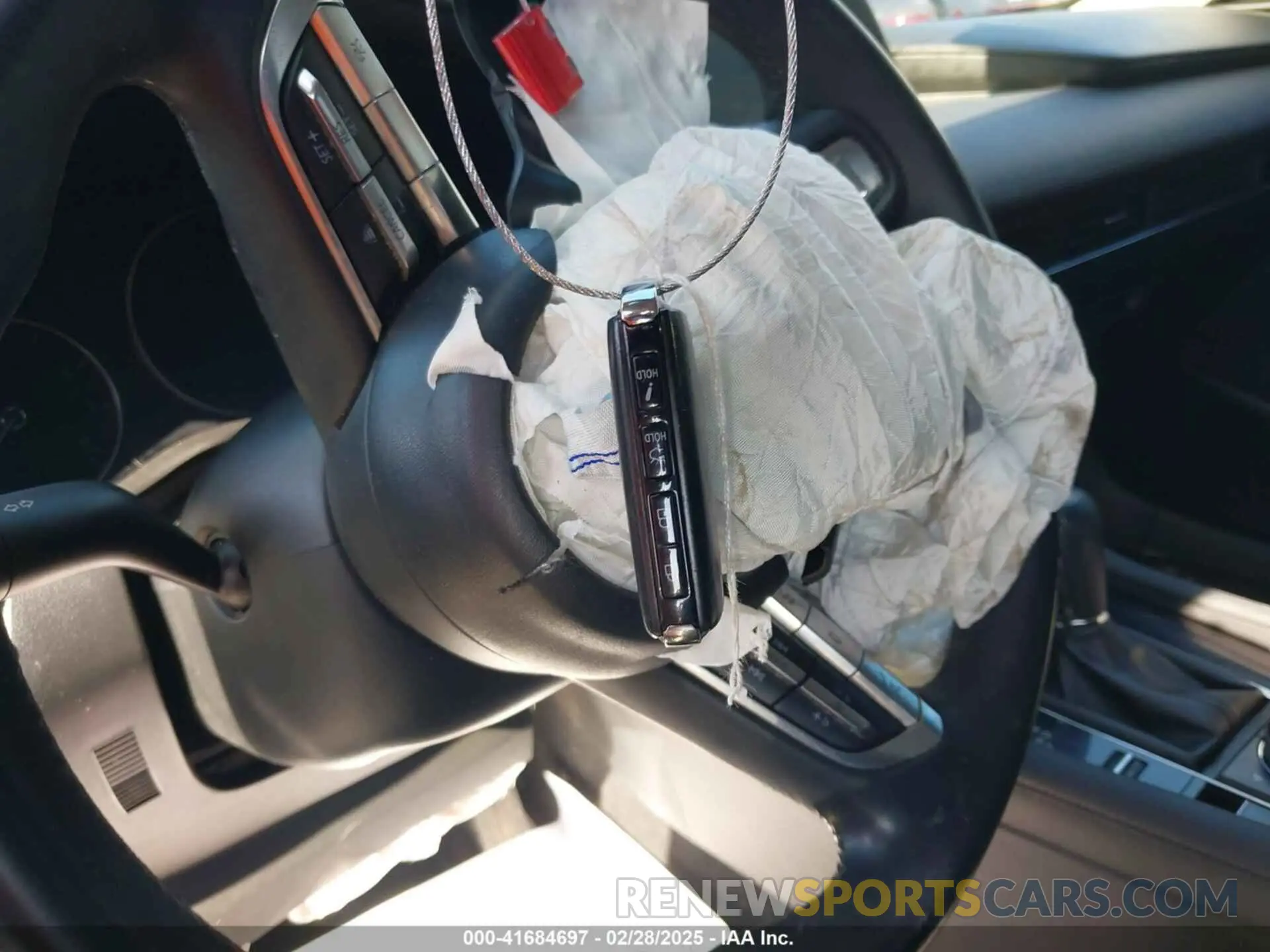 11 fotografías del automóvil dañado 3MZBPAAL0KM105508 MAZDA MAZDA3 2019