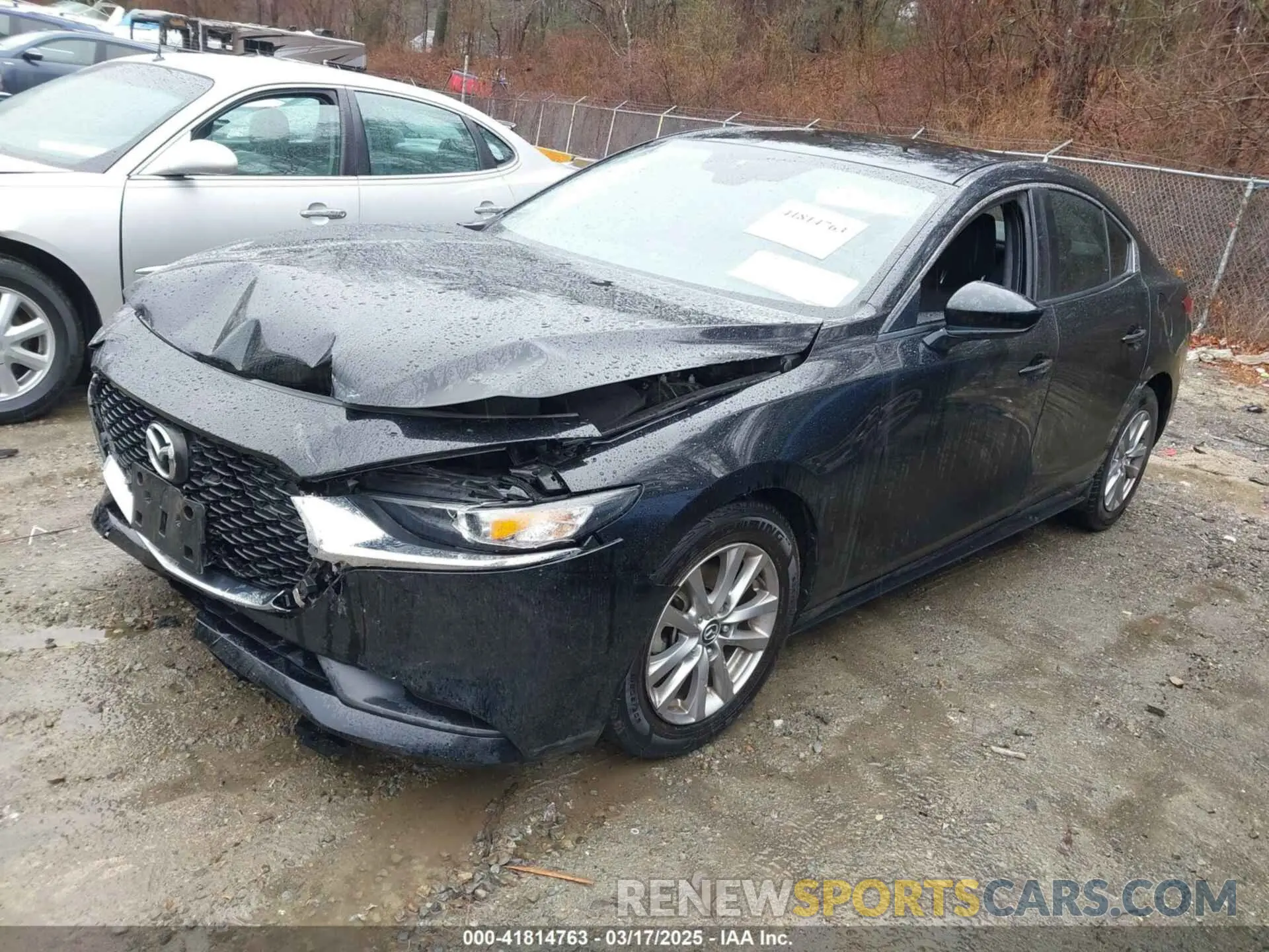 2 fotografías del automóvil dañado 3MZBPABL7KM110476 MAZDA MAZDA3 2019