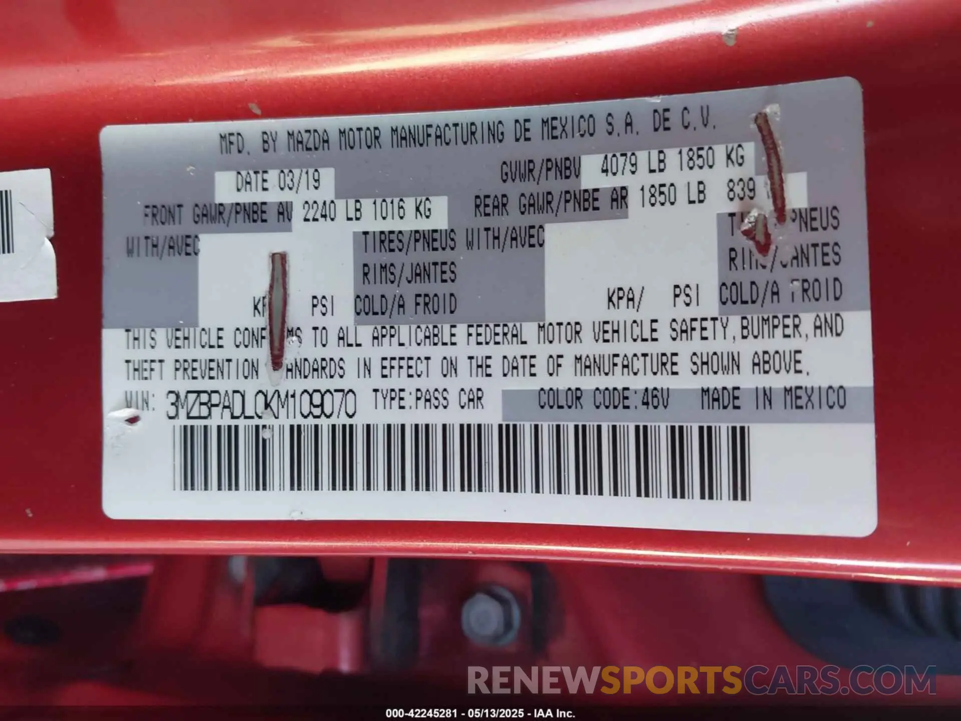 9 fotografías del automóvil dañado 3MZBPADL0KM109070 MAZDA MAZDA3 2019