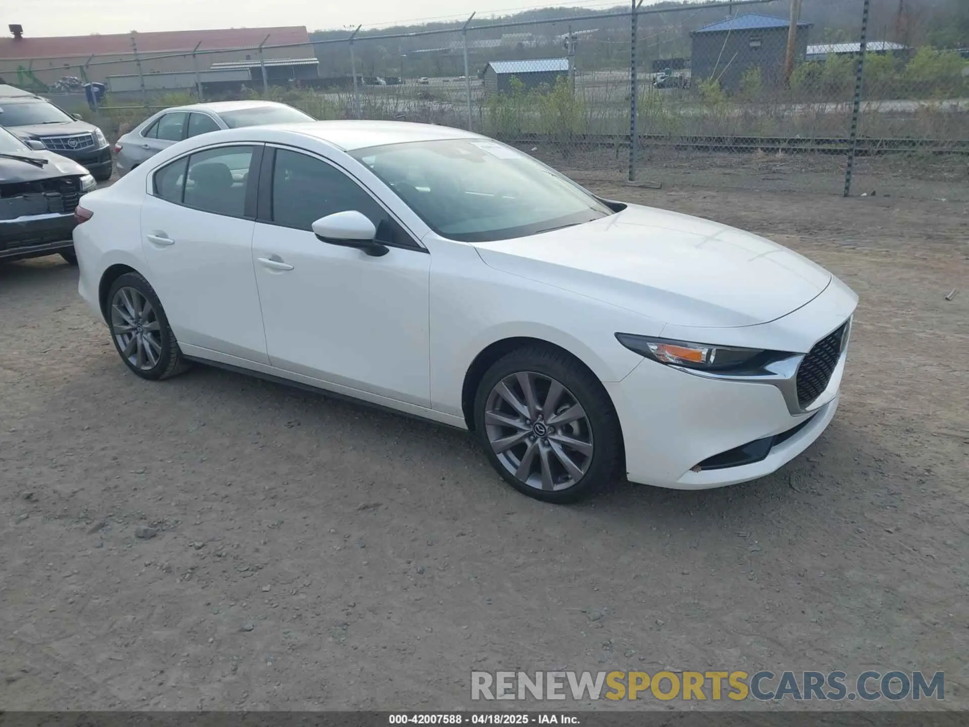 1 fotografías del automóvil dañado 3MZBPADL4KM106317 MAZDA MAZDA3 2019