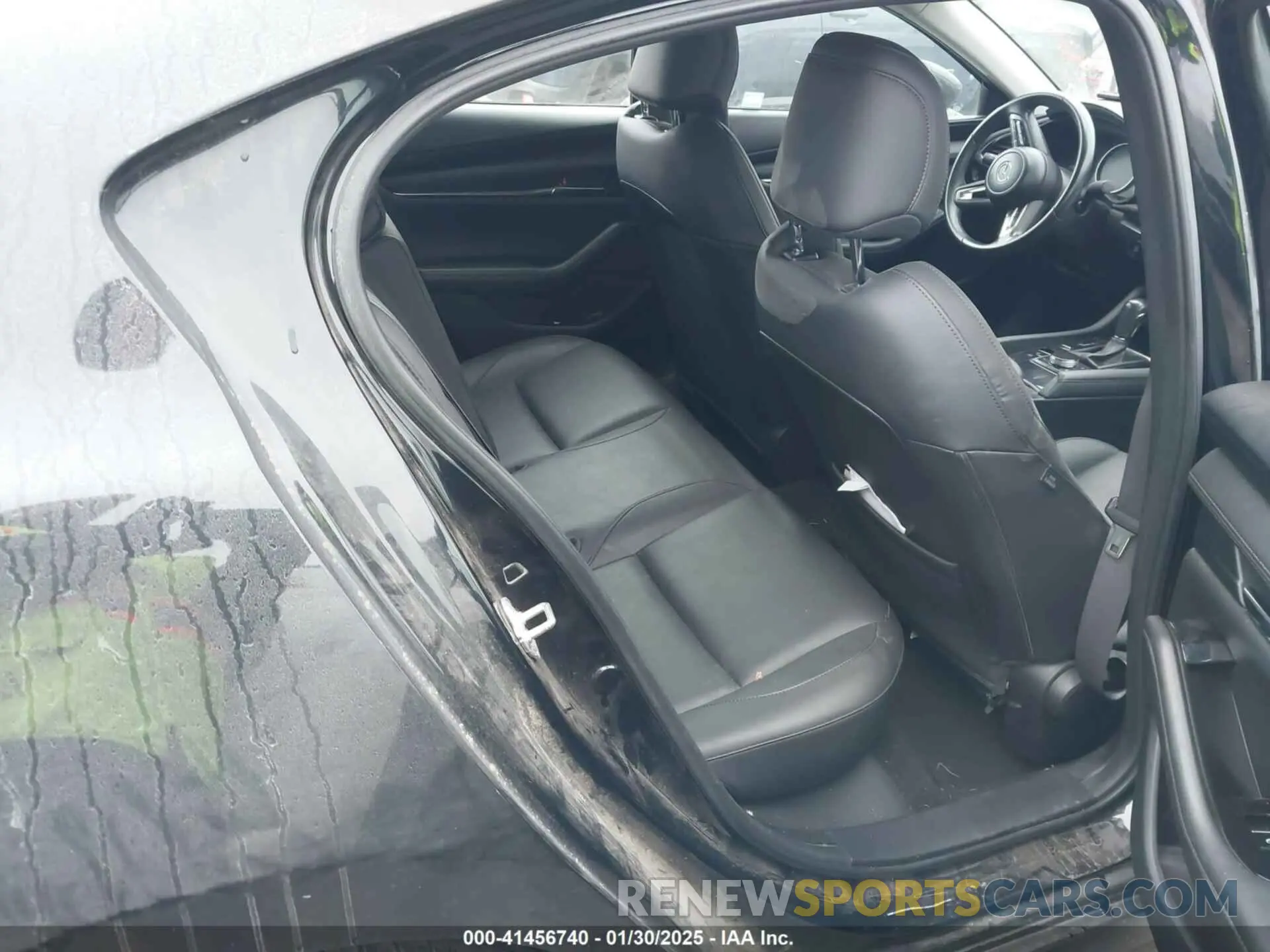 8 fotografías del automóvil dañado 3MZBPADL4KM108942 MAZDA MAZDA3 2019