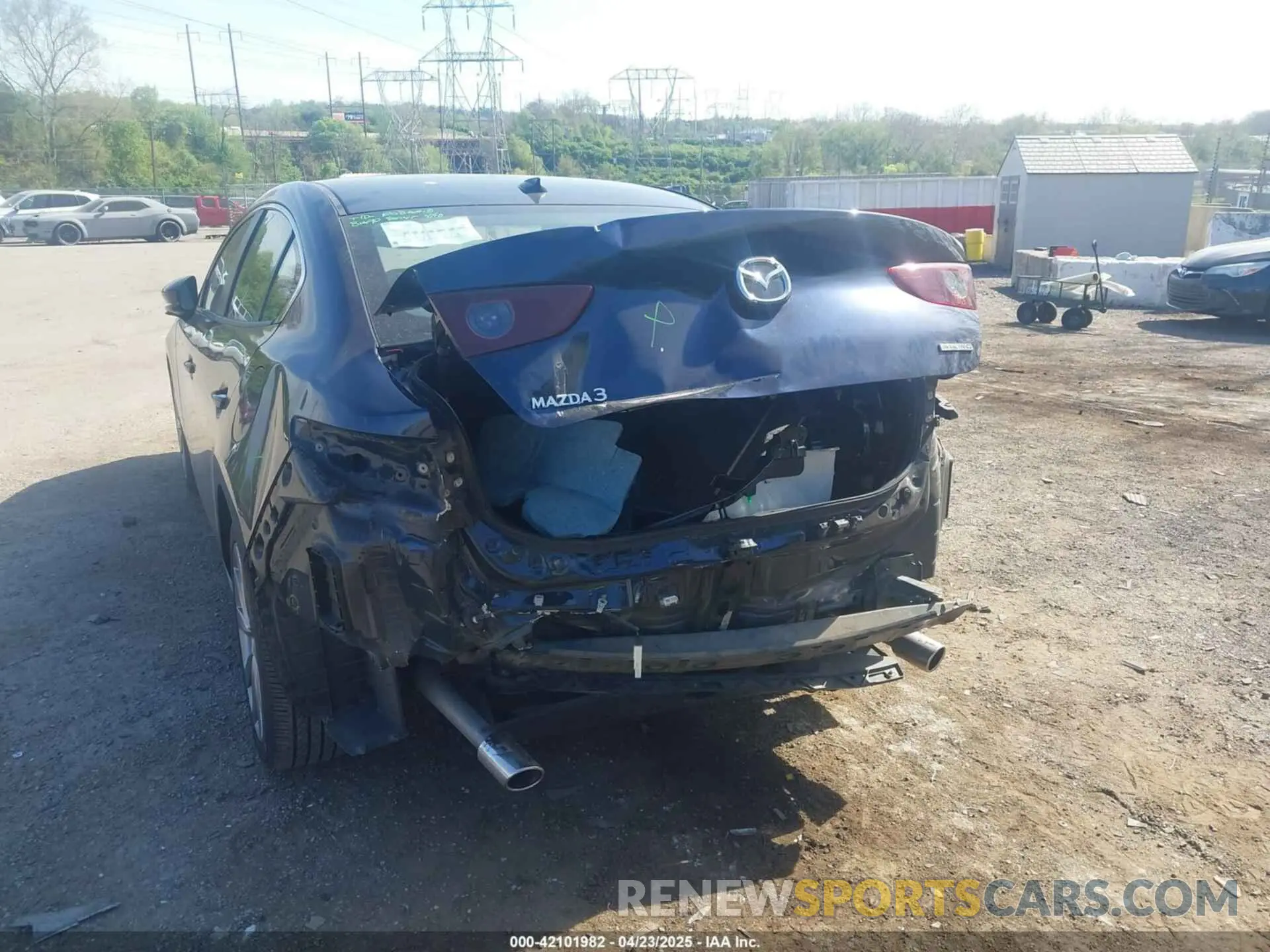 6 fotografías del automóvil dañado 3MZBPADL5KM107878 MAZDA MAZDA3 2019