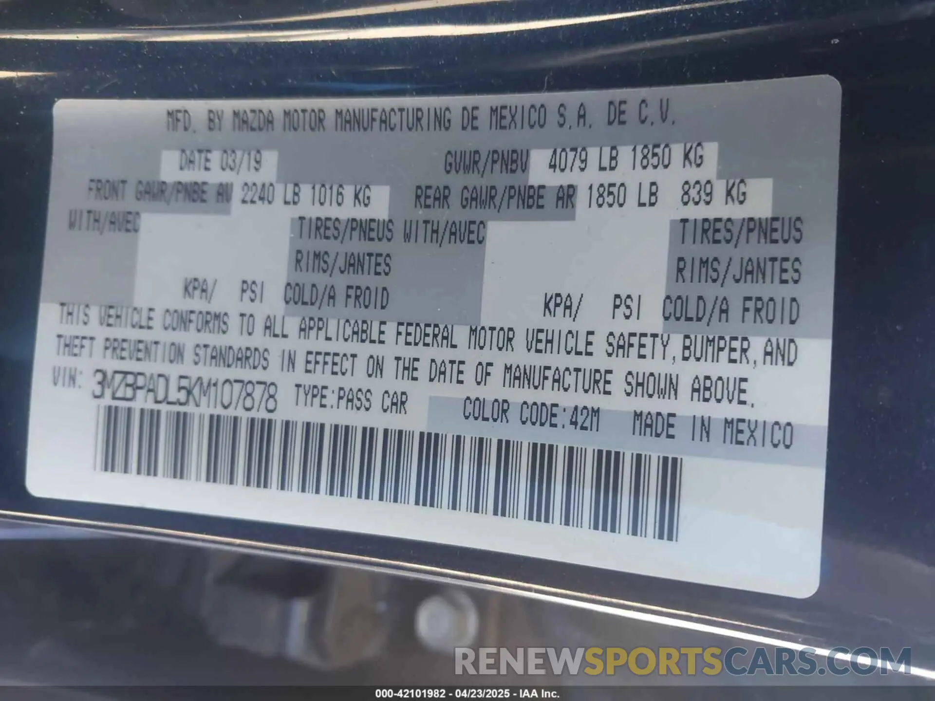 9 fotografías del automóvil dañado 3MZBPADL5KM107878 MAZDA MAZDA3 2019