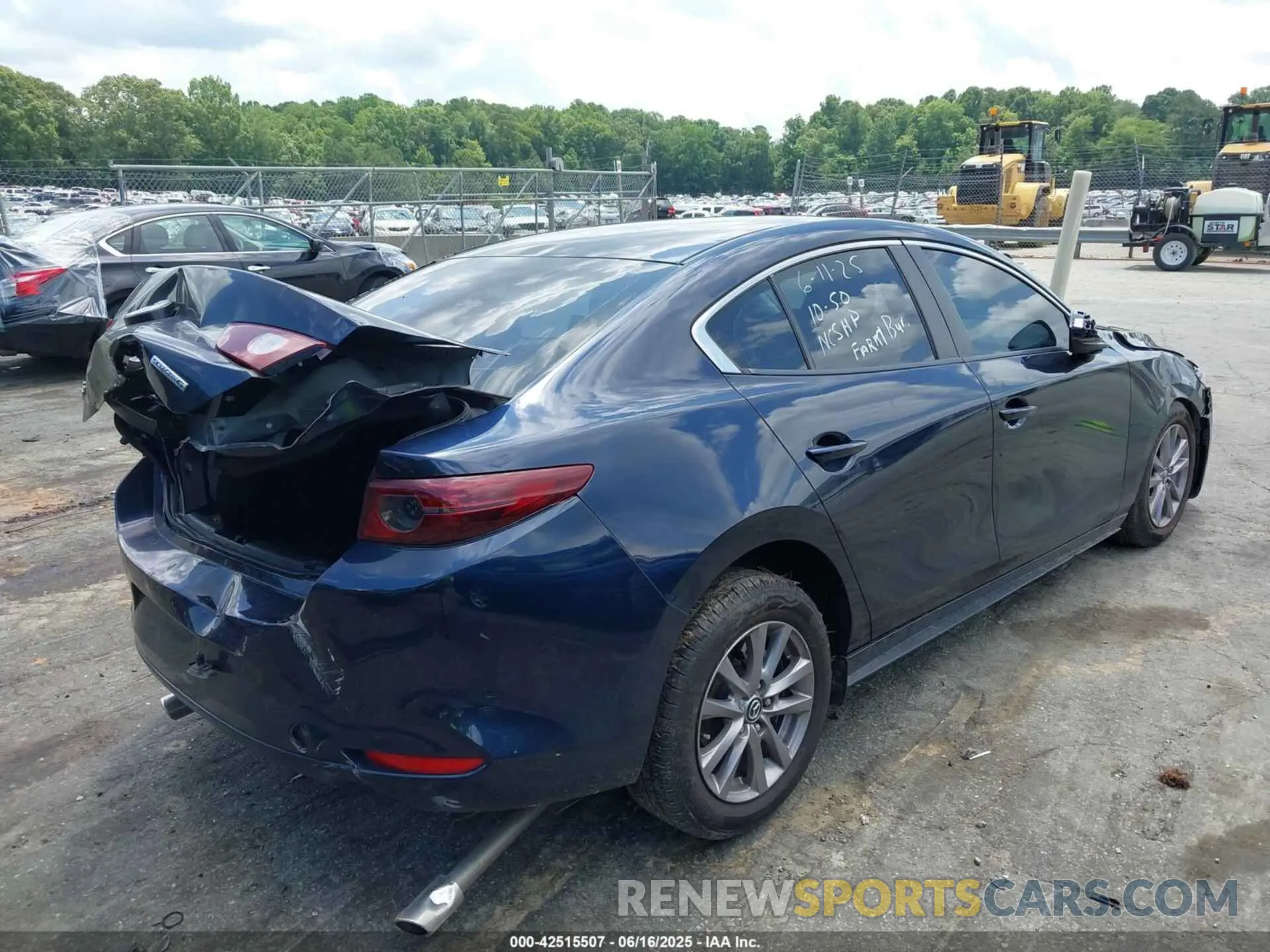 4 fotografías del automóvil dañado JM1BPABL3K1107896 MAZDA MAZDA3 2019