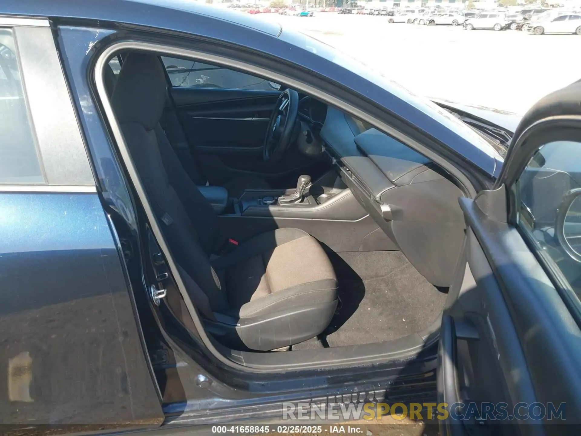 5 fotografías del automóvil dañado JM1BPABL8K1109756 MAZDA MAZDA3 2019