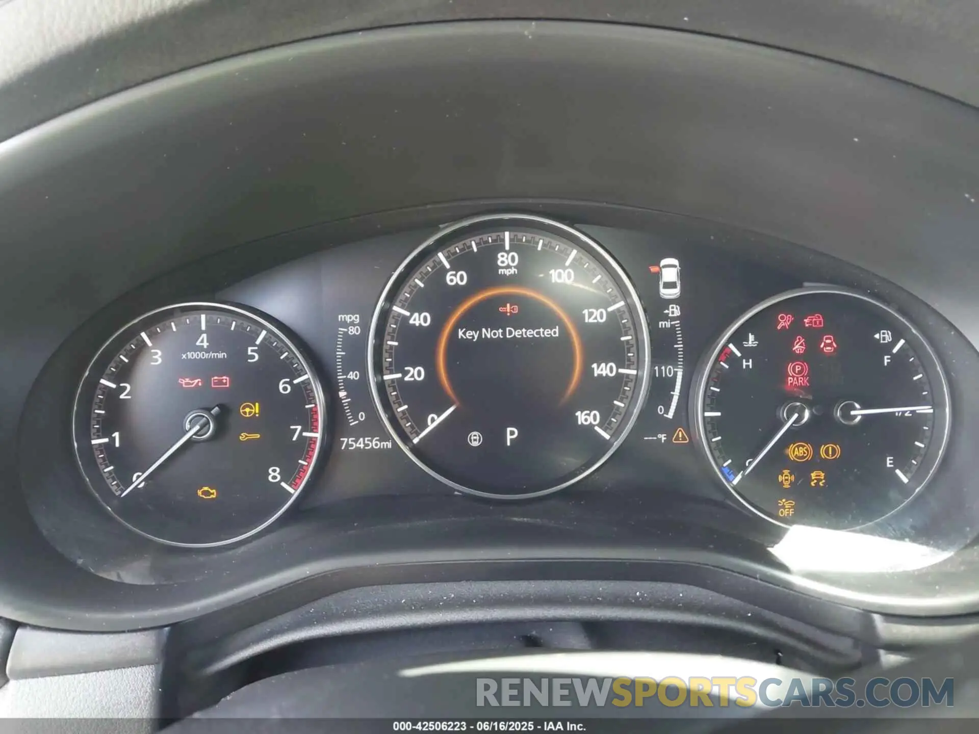 7 fotografías del automóvil dañado JM1BPACL4K1110174 MAZDA MAZDA3 2019